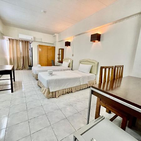 โรงแรมวินบางนา Win Bangna Hotel Bangkok Eksteriør bilde