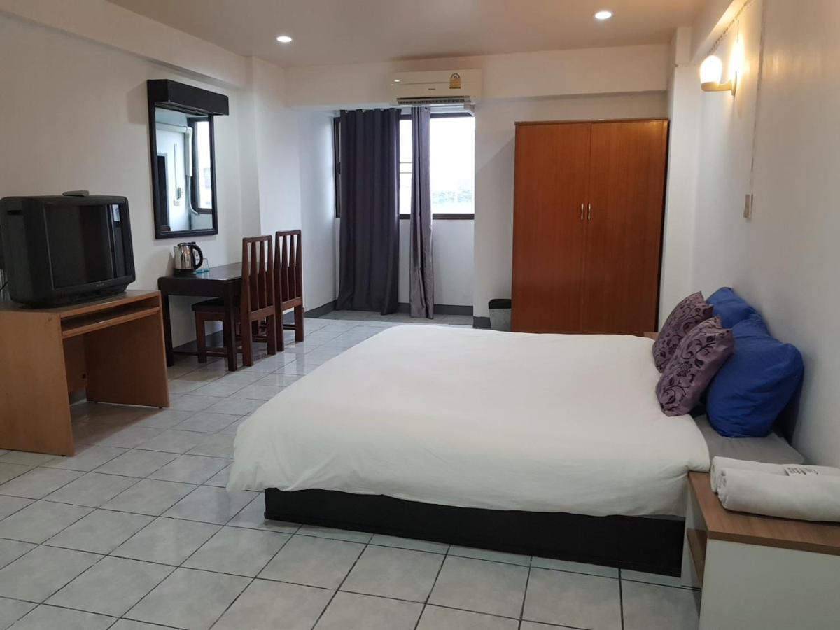 โรงแรมวินบางนา Win Bangna Hotel Bangkok Eksteriør bilde