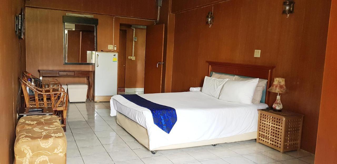 โรงแรมวินบางนา Win Bangna Hotel Bangkok Eksteriør bilde