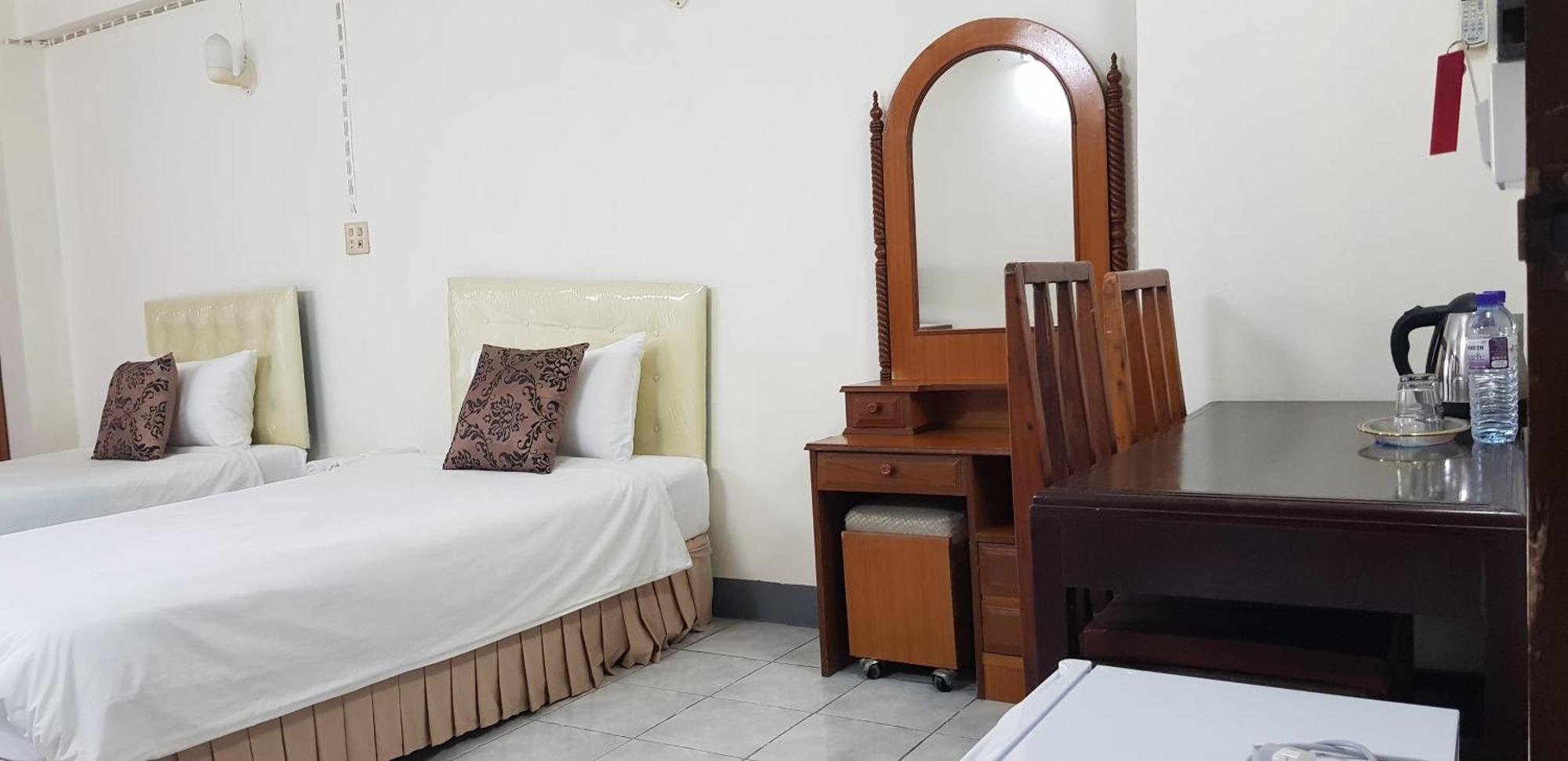 โรงแรมวินบางนา Win Bangna Hotel Bangkok Rom bilde